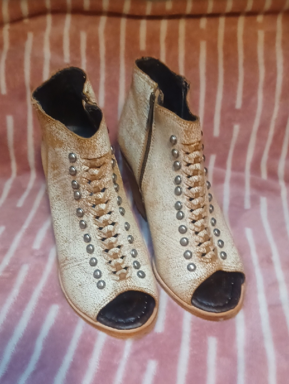 Liberry Black Weathered Bootie